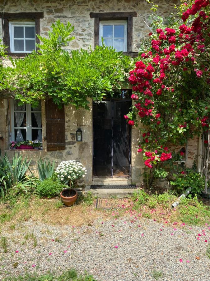 Red Gate Cottage Saulgond Ngoại thất bức ảnh